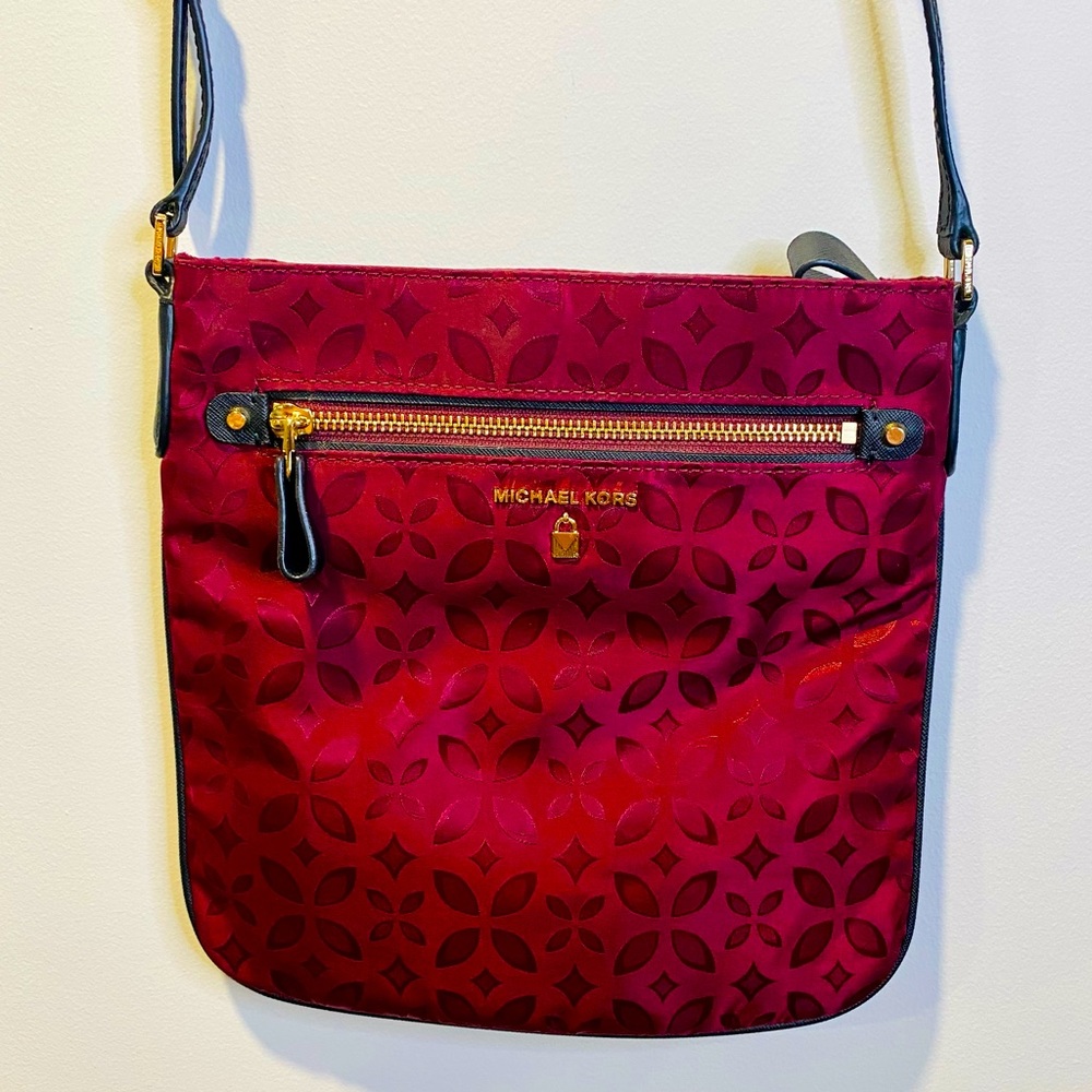 Michael Kors crossbody bag— maroon